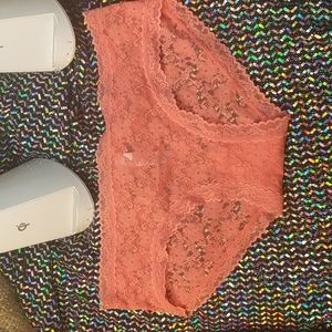 NWOT Wealurre Lace Panties size Large Peach color